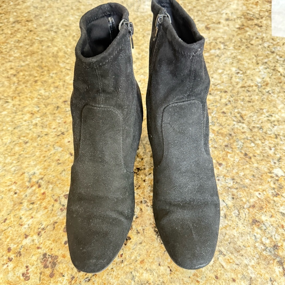 UNISA Black Faux Suede Ankle Boots Size 9 Zipper Fabric - Picture 8 of 11